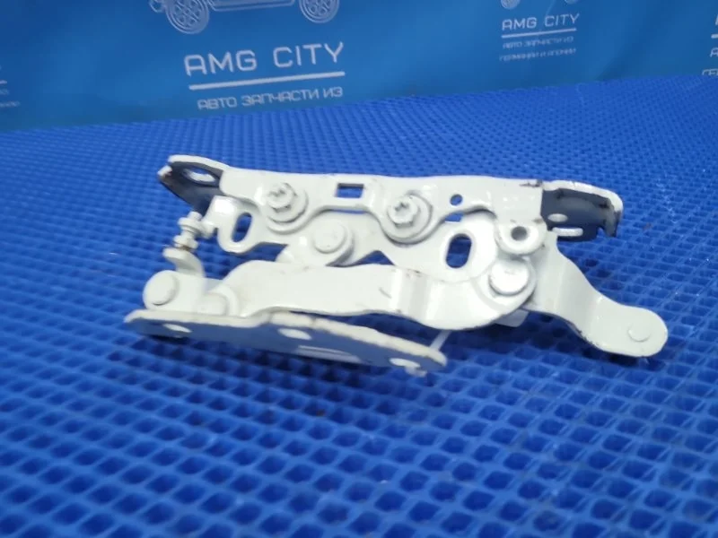 Петля капота Mercedes-Benz C-Class 2011 A2048800828 W204 М271860, правая