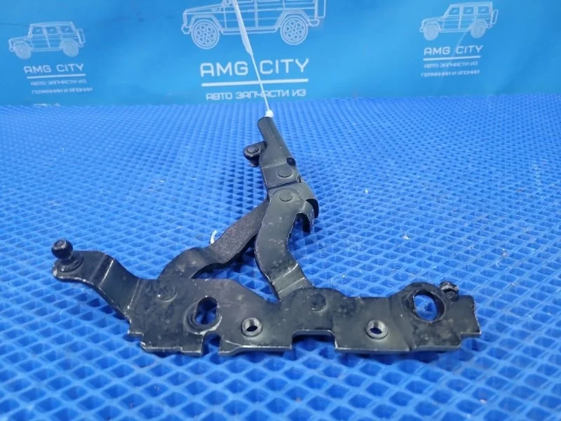 Петля капота Mercedes-Benz C-Class 2013 A2048800128 W204 M271820, левая