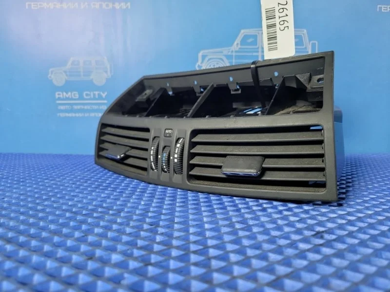 Дефлектор воздушный Mercedes-Benz S-Class 2000 A2208300554 W220 M112, передний