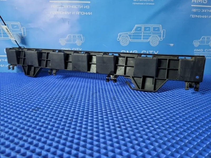 Крепление бампера Mercedes-Benz C-Class 2011 A2048850565 W204 M271820, заднее