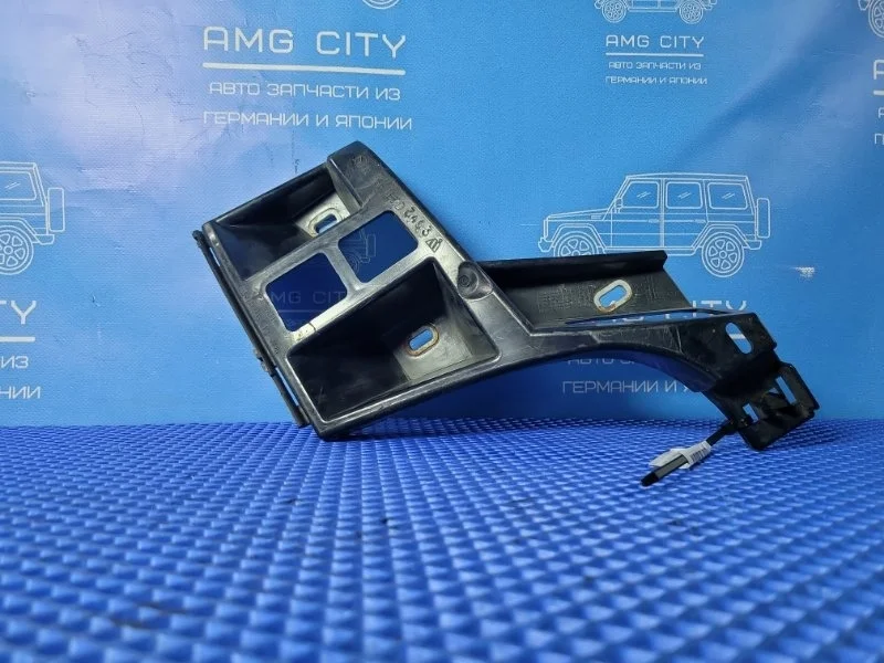 Крепление бампера Mercedes-Benz Gl-Class 2015 A1668803403 X166 М276821, заднее правое