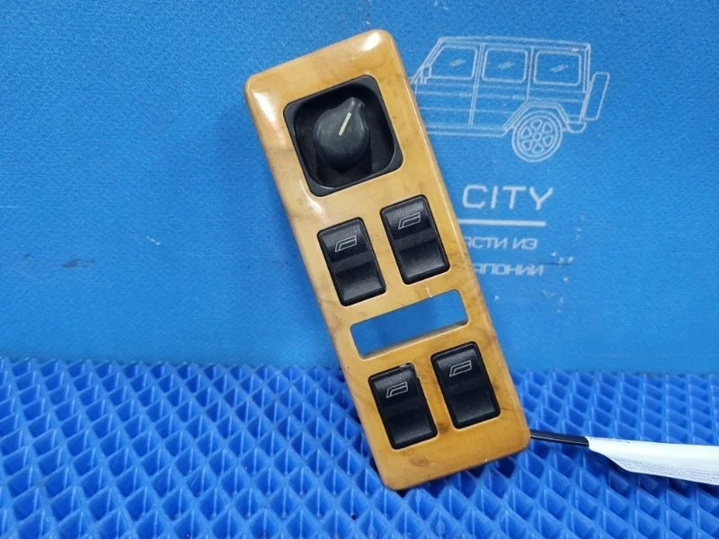 Блок управления стеклоподъемниками Mercedes-Benz Vito 2001 A0005456713 W638 M111980