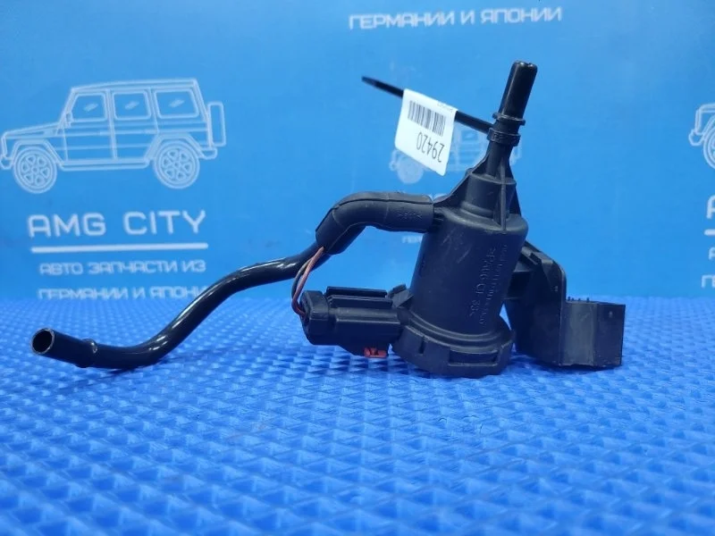 Клапан вентиляции топливного бака Mercedes-Benz E-Class 2013 A0014760532 W212 М276952