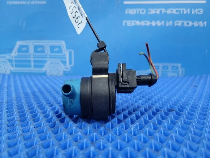 Клапан вентиляции топливного бака Mercedes-Benz C-Class 2010 A0004705493 W204 М271952