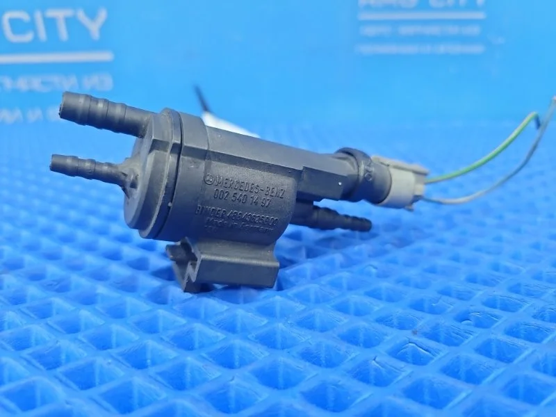 Клапан рециркуляции отработанных газов Mercedes-Benz Cls-Class 2005 A0025401497 W219 М272964