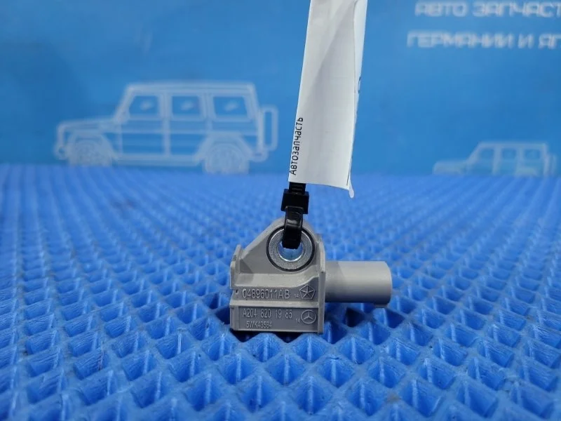 Датчик airbag Mercedes-Benz C-Class 2011 A2048201985 W204 M271820