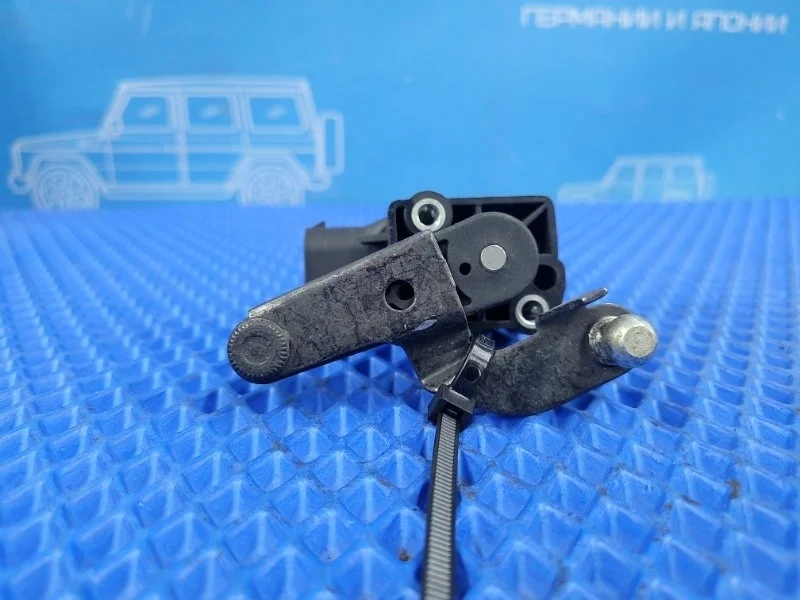 Датчик дорожного просвета Mercedes-Benz E-Class 2006 A0105427717 W211 М272964