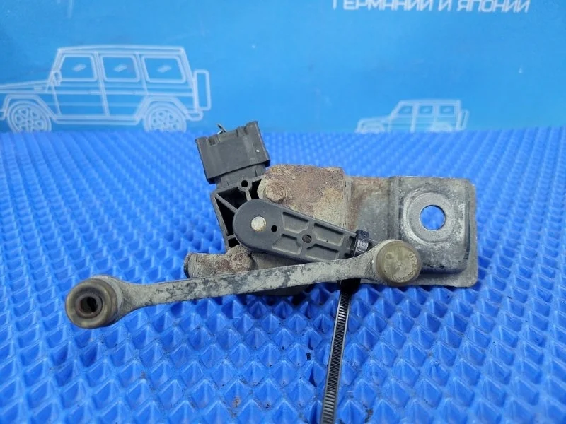 Датчик дорожного просвета Mercedes-Benz E-Class 2006 A0105427717 W211 М272964