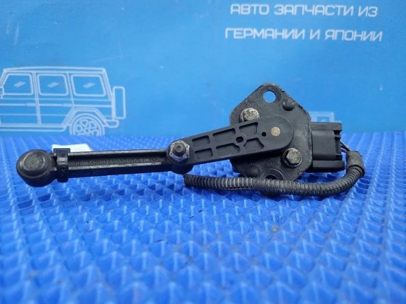 Датчик дорожного просвета Mercedes-Benz S-Class 2008 A0105427717 W221 M272