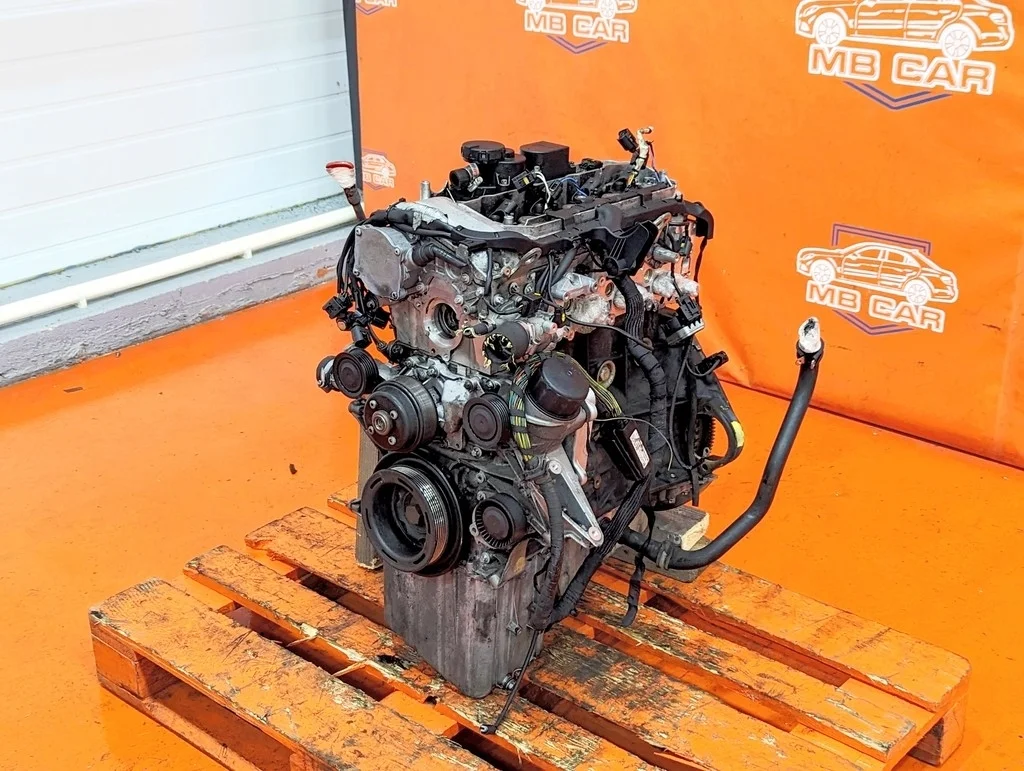 Двигатель дизельный Mercedes-Benz