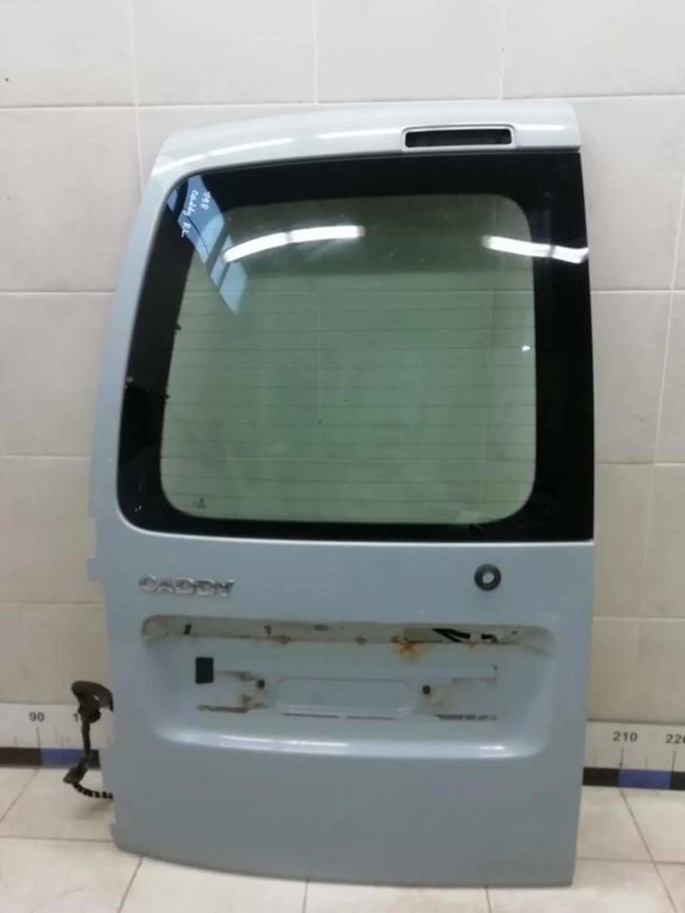 Дверь багажника со стеклом Caddy III 2004-2016