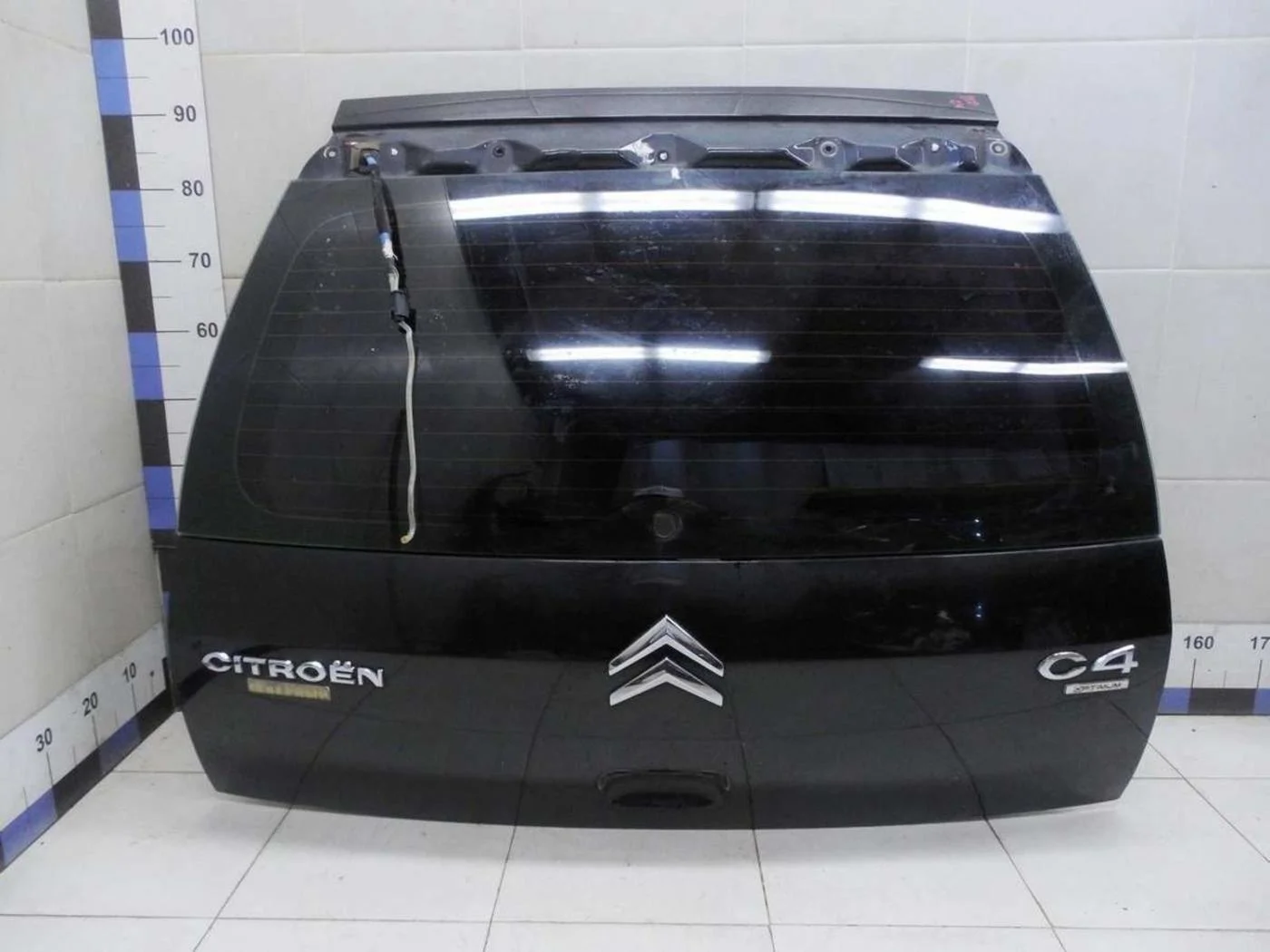 Дверь багажника со стеклом C4 2005-2011