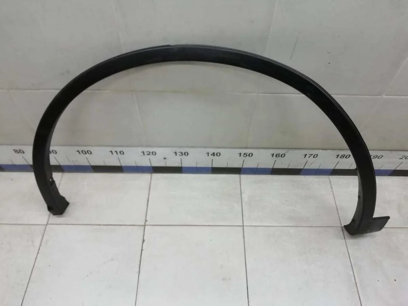 Накладка заднего крыла левого FX (S50) 2003-2007