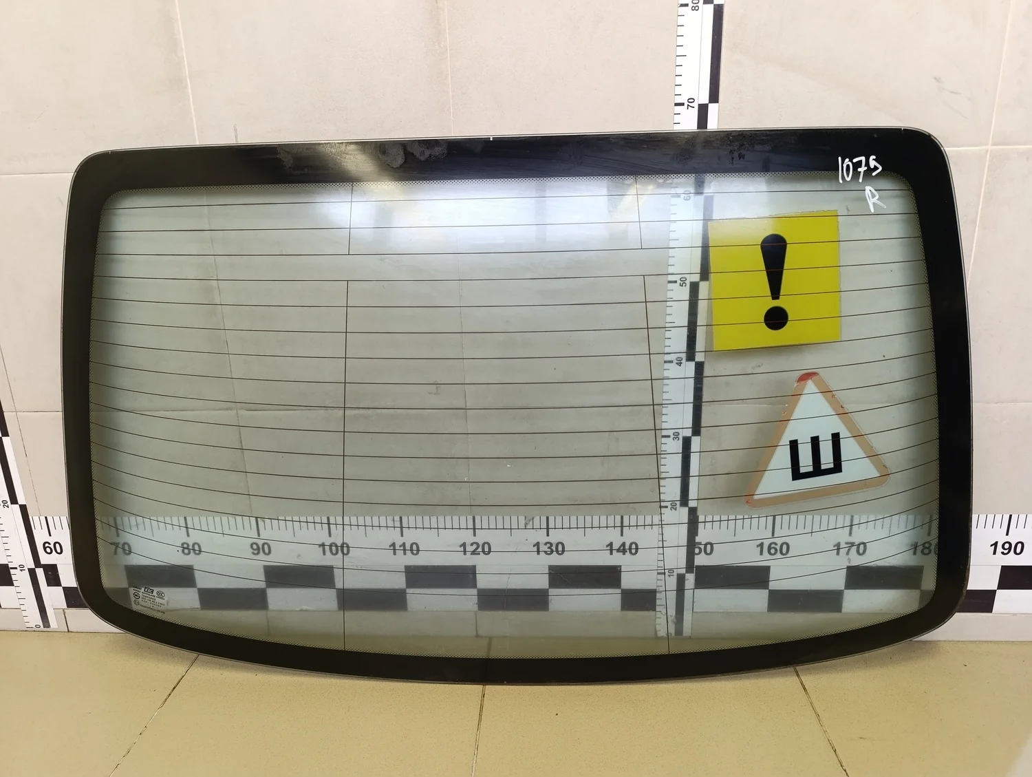 Стекло заднее Aveo (T250) 2005-2011