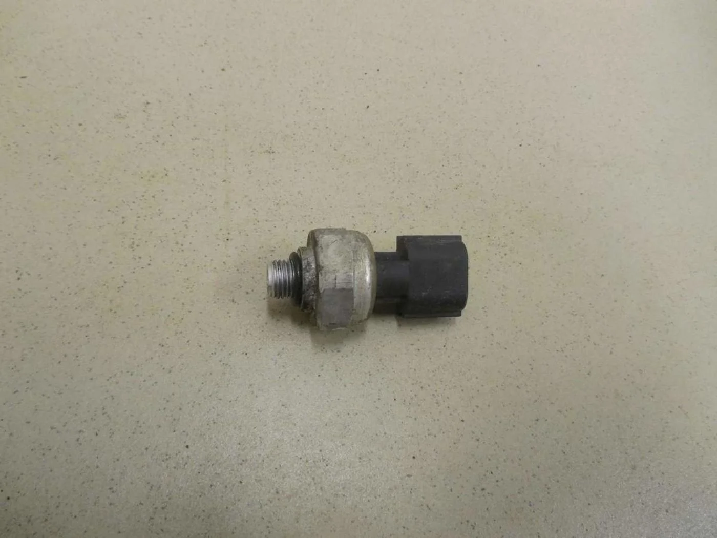 Датчик кондиционера Primera P11E 1996-2002