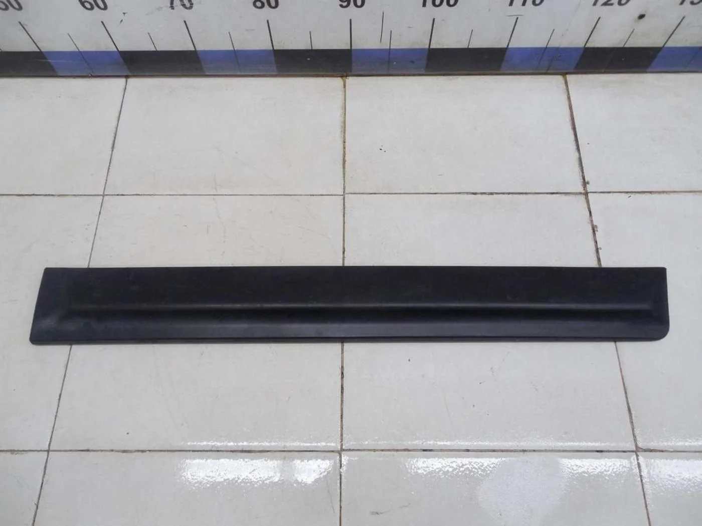 Накладка двери задней левой C4 2005-2011