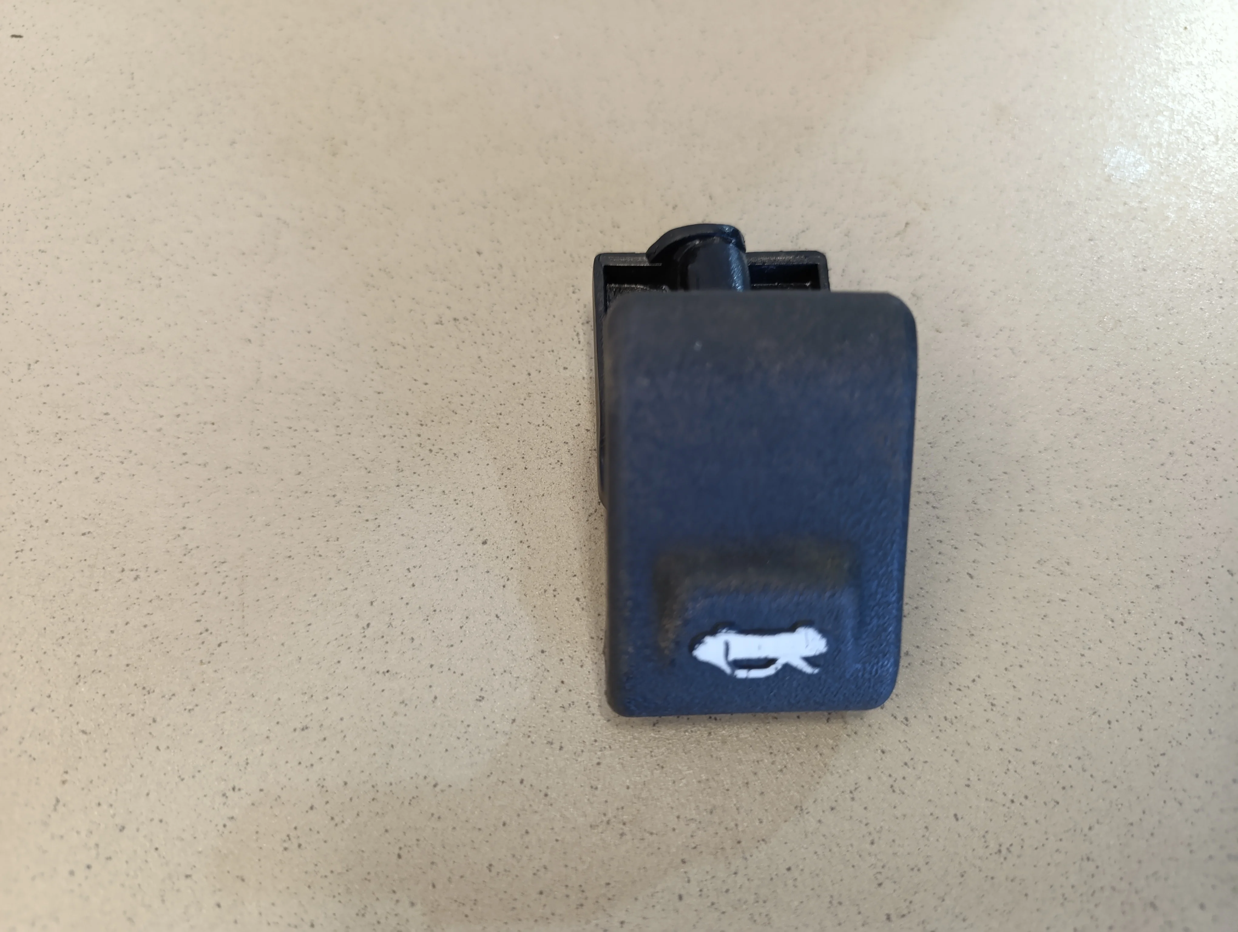 Ручка открывания капота Solaris 2010-2017