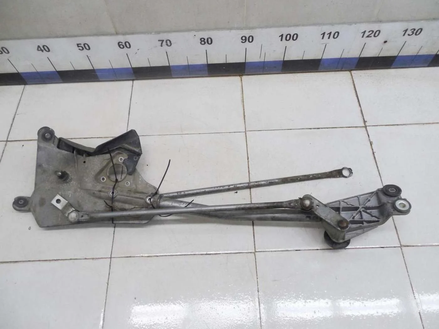 Трапеция стеклоочистителей FX (S50) 2003-2007