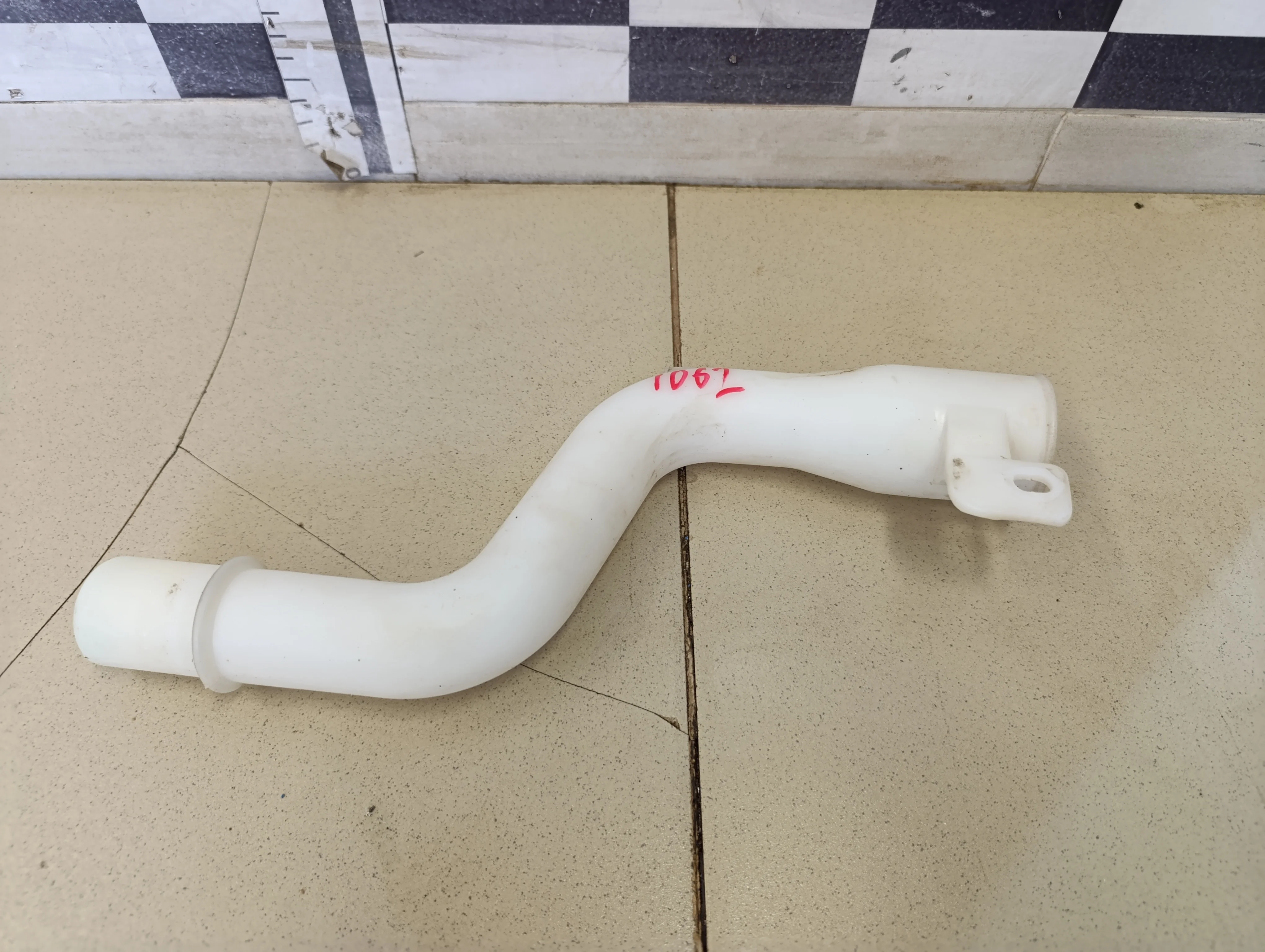 Горловина бачка омывателя Getz 2002-2010