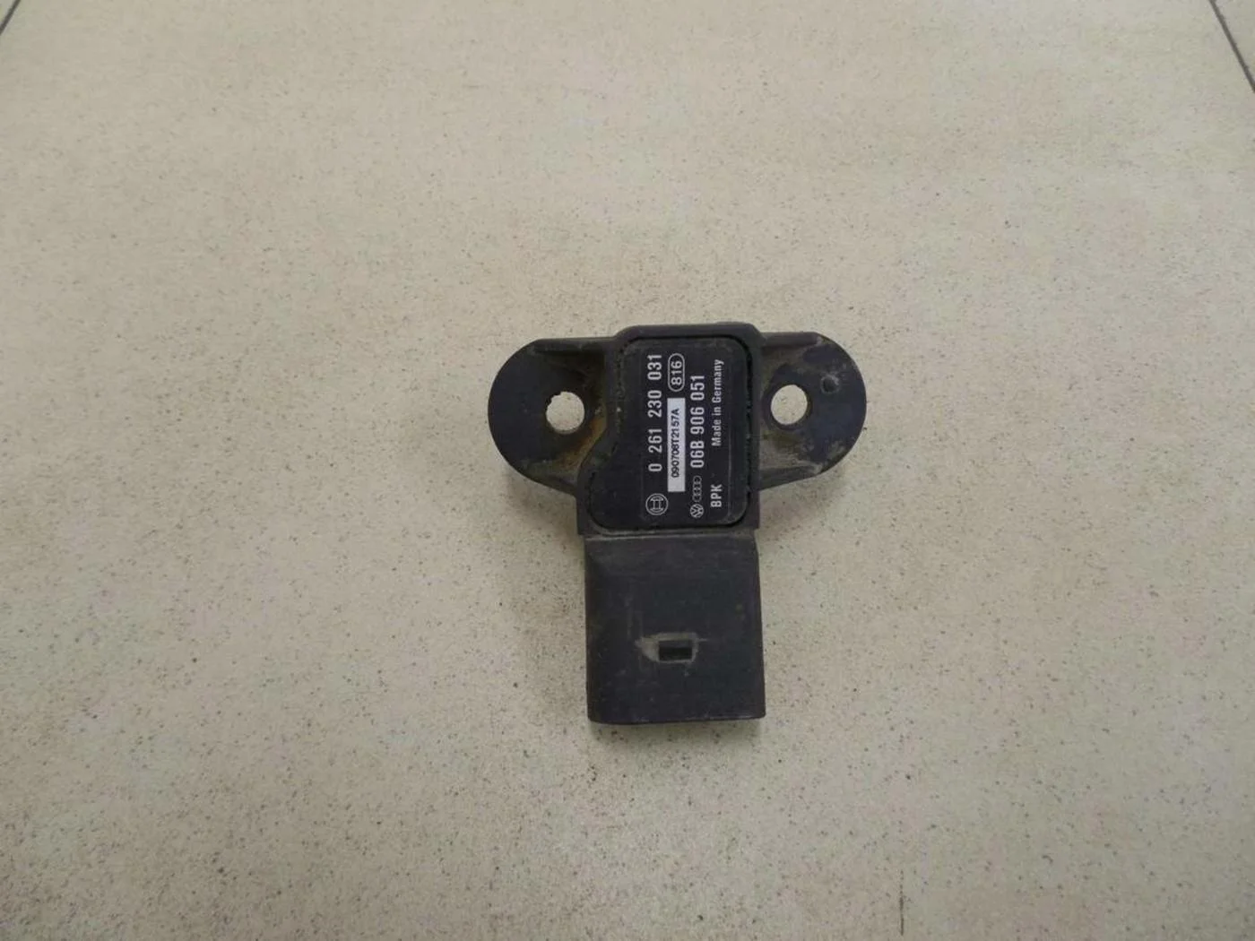 Датчик абсолютного давления Octavia (A4 1U-) 2000-2011