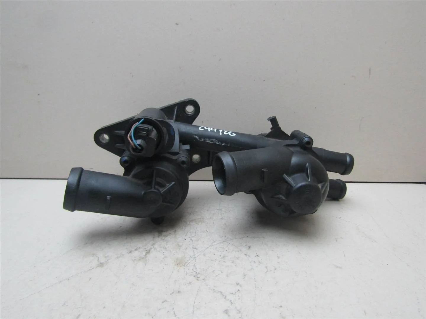 Корпус термостата VW Polo (Sed RUS) 2011-2020  [03C121026M ]  1.6 CFNA,BTS в Вологде