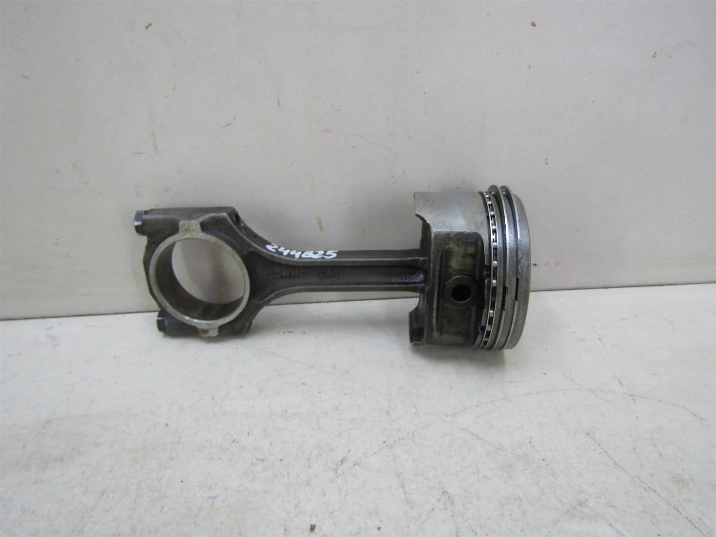 Шатун Chevrolet Lacetti 2004-2013  [94580740]  1.6 F16D3 в Вологде