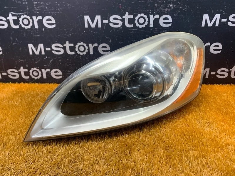 Фара Volvo Xc60 2011 30763137 DZ44 B4204T6, левая