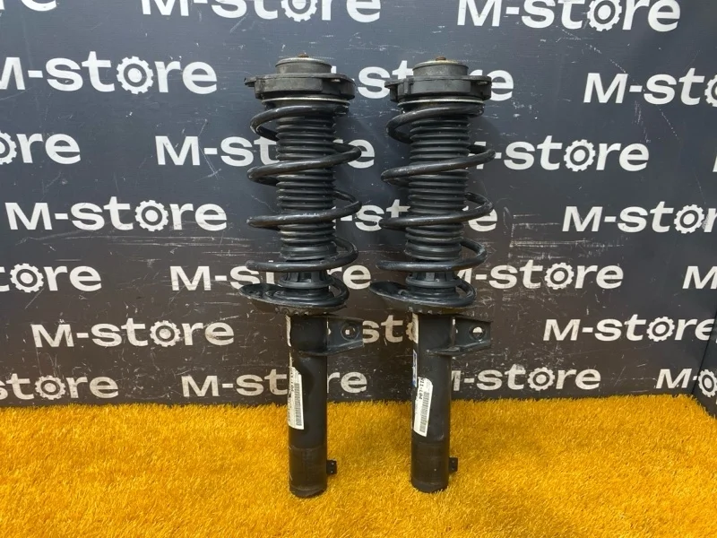 Стойка подвески Volkswagen Tiguan 2013 1T0412103A 5N CTHA, передняя