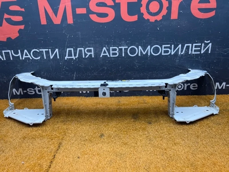 Рамка радиатора Land Rover Freelander 2010 LR000023 L359 B6324S