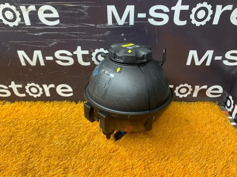 Бачок расширительный Bmw X3 2012 17138616418 F25 N55B30A