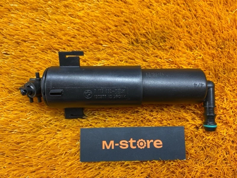 Форсунка омывателя фары Bmw X5 2008 7173852 E70 N52B30A, правая