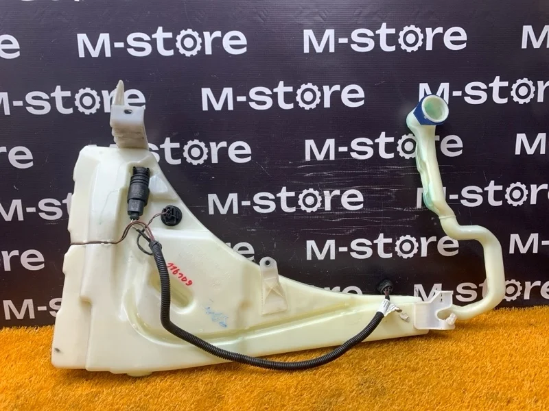 Бачок омывателя Porsche Cayenne 2007 7L0955453F 957 M4801, передний