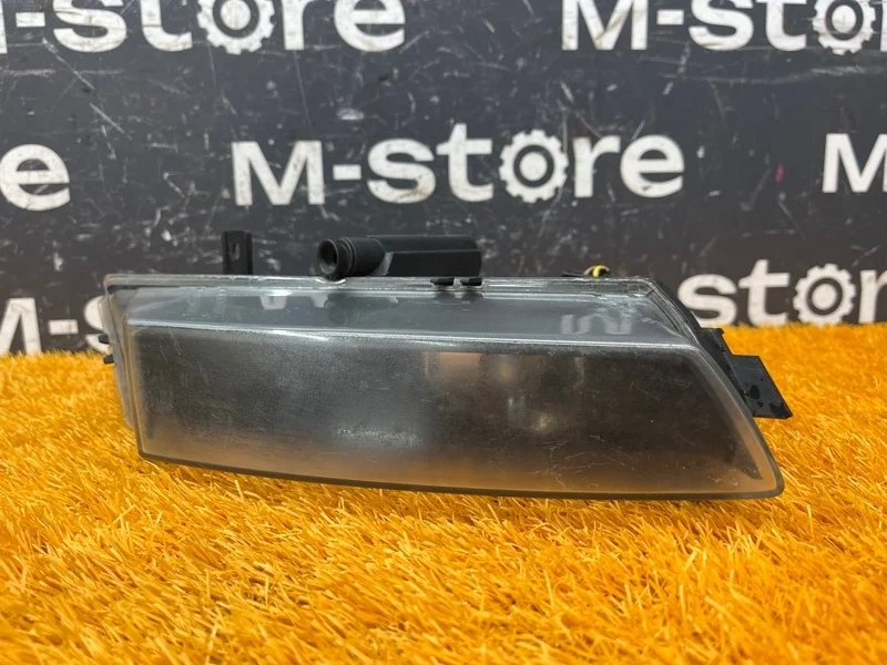 Фара противотуманная Bmw 1-Series 2009 63177181288 E87 N45B16A, правая