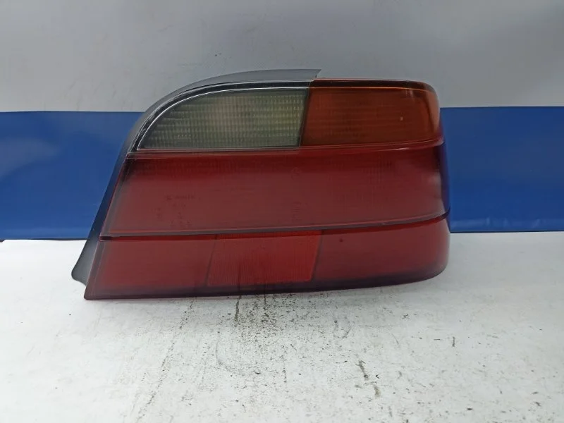 Фонарь Bmw 7-Series 1998 63218360080 E38, задний правый