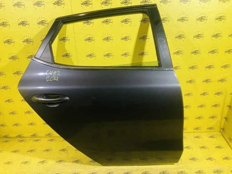 Дверь Kia Ceed 2 77003A2000 JD, задняя правая