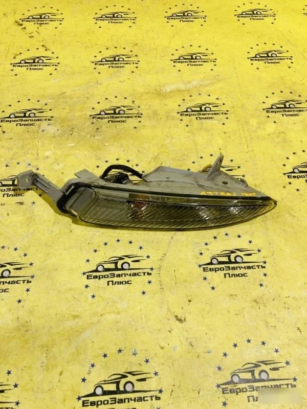 Повторитель поворота Opel Astra 13367142 J, левый