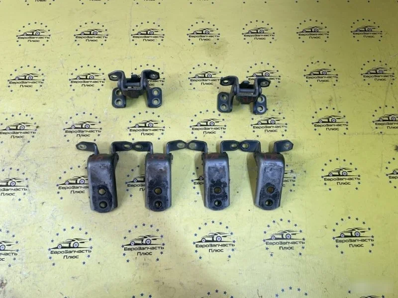 Петли дверей Suzuki Grand Vitara 2 6942063J00 JT