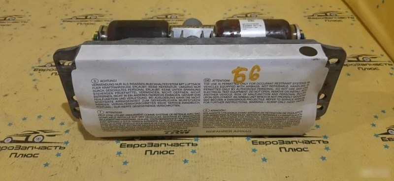 Подушка безопасности в торпедо Volkswagen Passat B6 3C0880204D