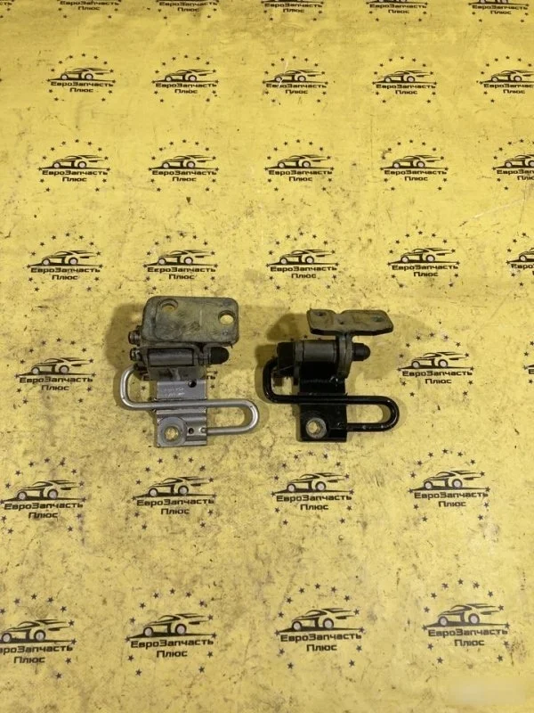 Петля двери Volkswagen Passat B6 3C8833412A, задняя правая