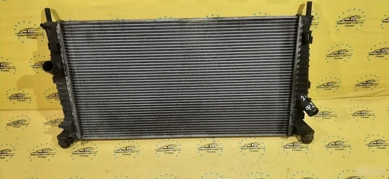 Радиатор основной Ford Focus 2 1354177