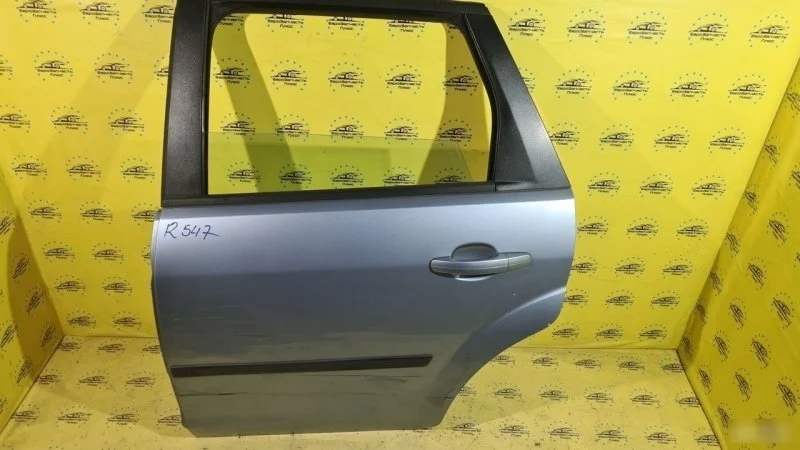 Дверь Ford Focus 2 1505769 УНИВЕРСАЛ, задняя левая