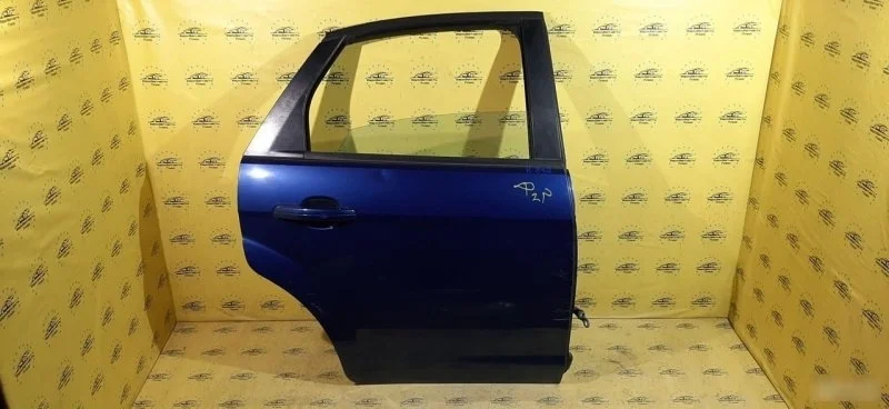 Дверь Ford Focus 2 1702408, задняя правая