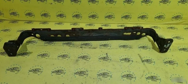 Планка крепления радиатора Ford Focus 3 2268709