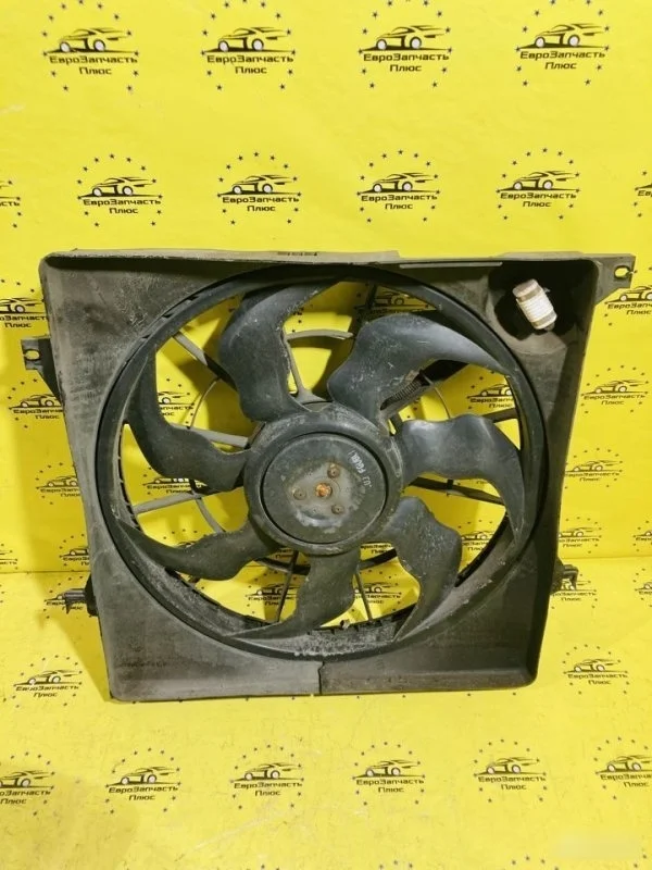 Вентилятор охлаждения Hyundai Ix35 1 624002Y200 LM