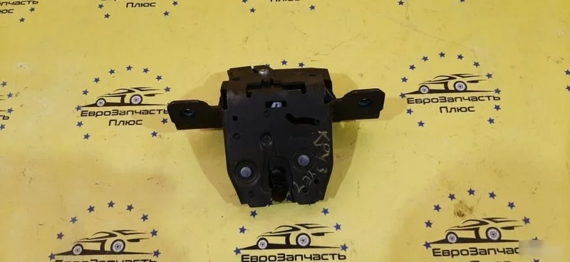 Замок крышки багажника Chevrolet Cruze 13501988 J300