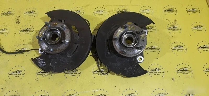 Поворотный кулак со ступицей Chevrolet Orlando 13248526 J309, передний