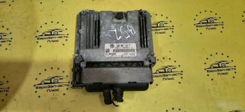 Блок управления ДВС Skoda Octavia A5 1Z0907115F 1Z