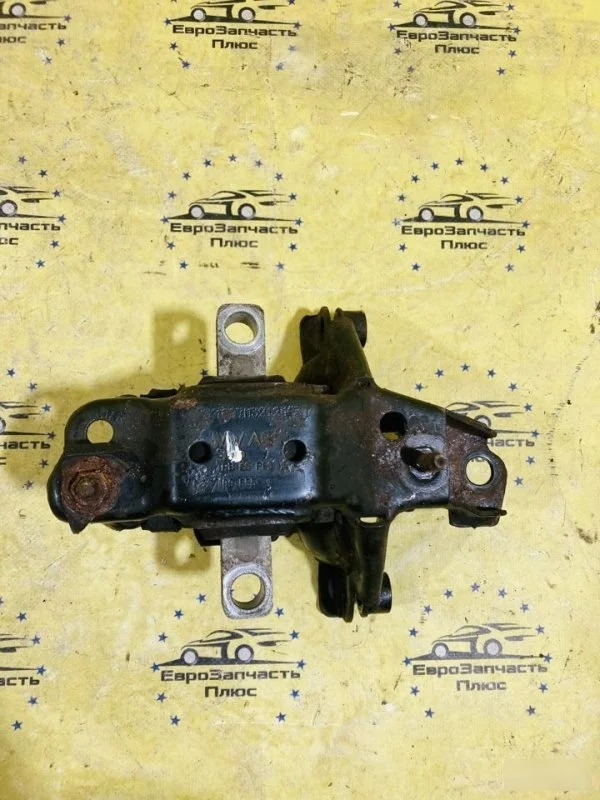 Опора ДВС Skoda Fabia 2 6Q0199555 5J, левая