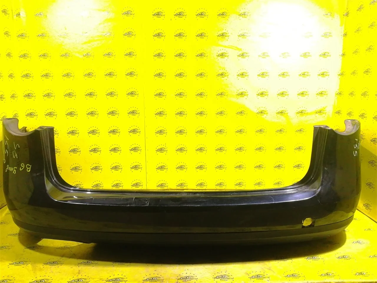 Бампер Volkswagen Passat B6 3C9807421, задний