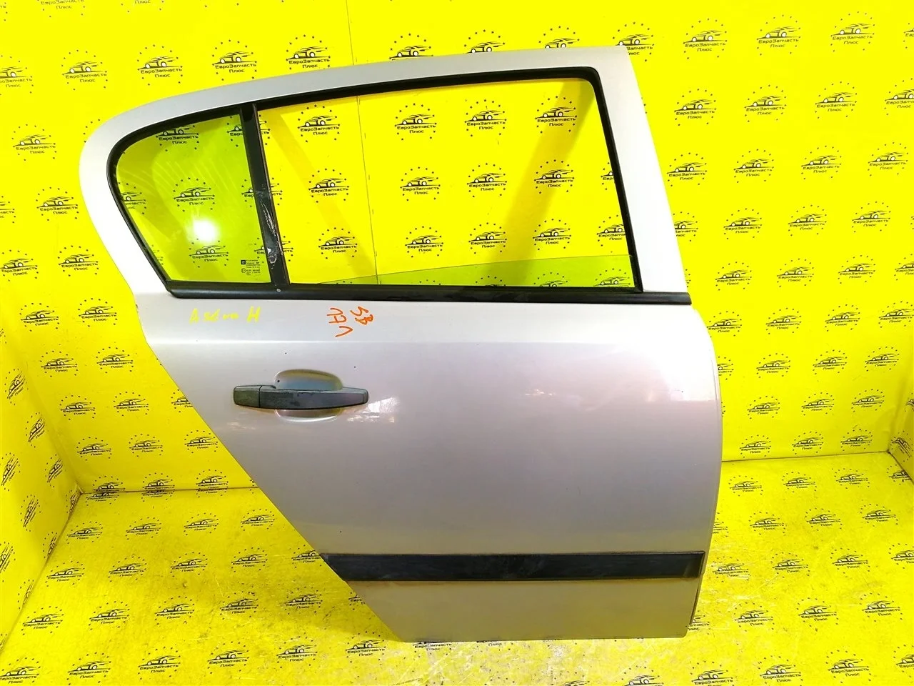 Дверь Opel Astra 13162877 H, задняя правая